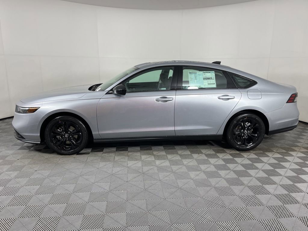 New 2025 Honda Accord SE image 2