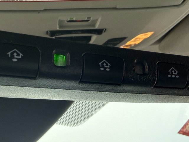 Certified 2021 Toyota Sienna XLE image 24