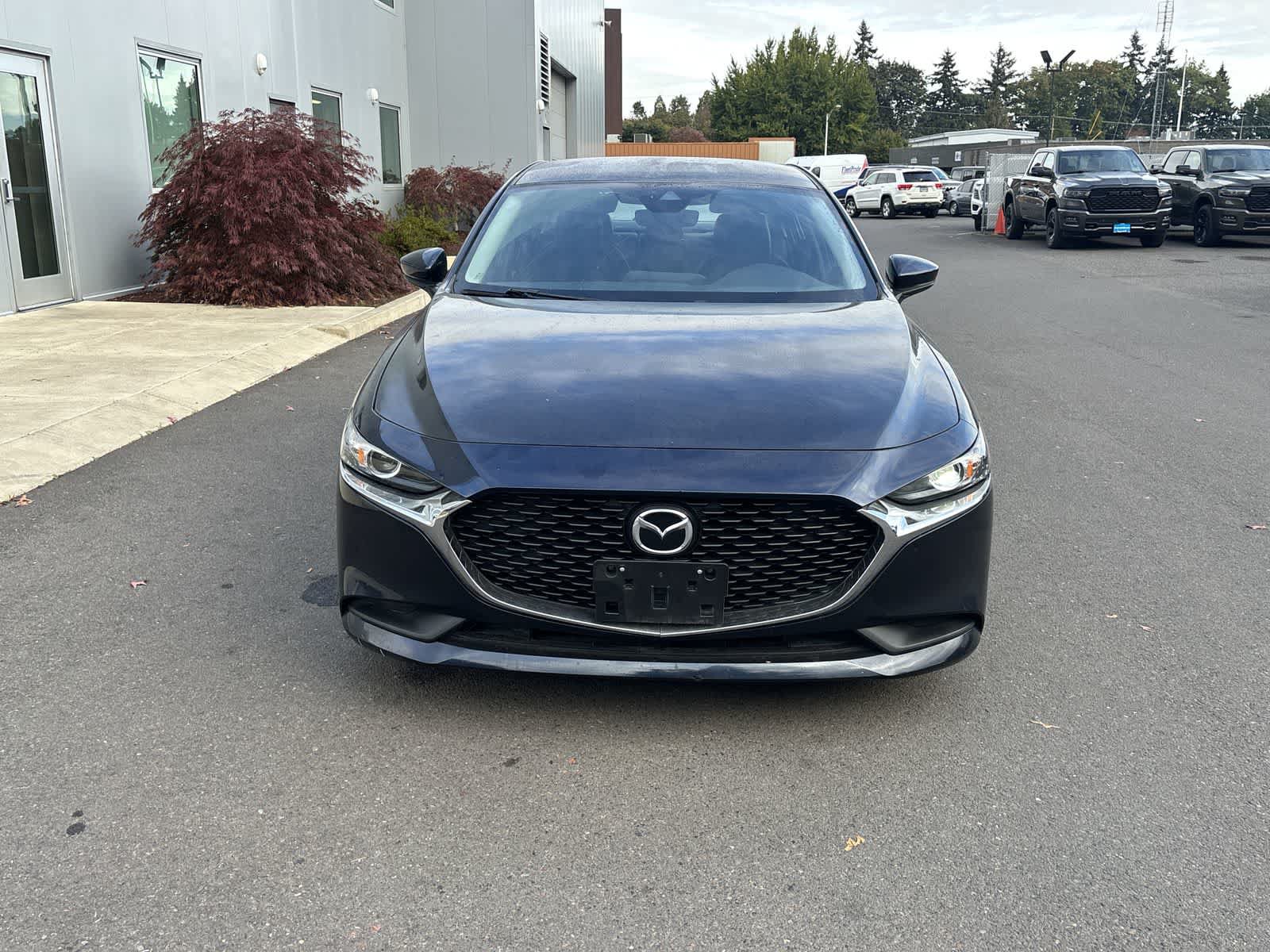 Used 2020 MAZDA MAZDA3 Sedan w/ Select Package FWD image 8