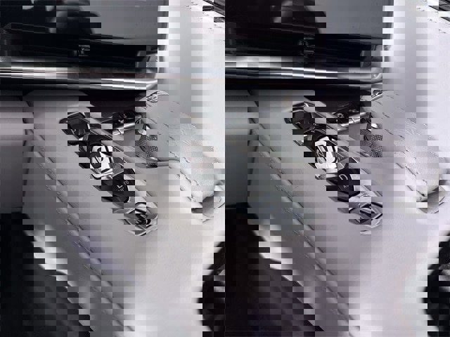 Used 2025 Chevrolet Corvette E-Ray image 16