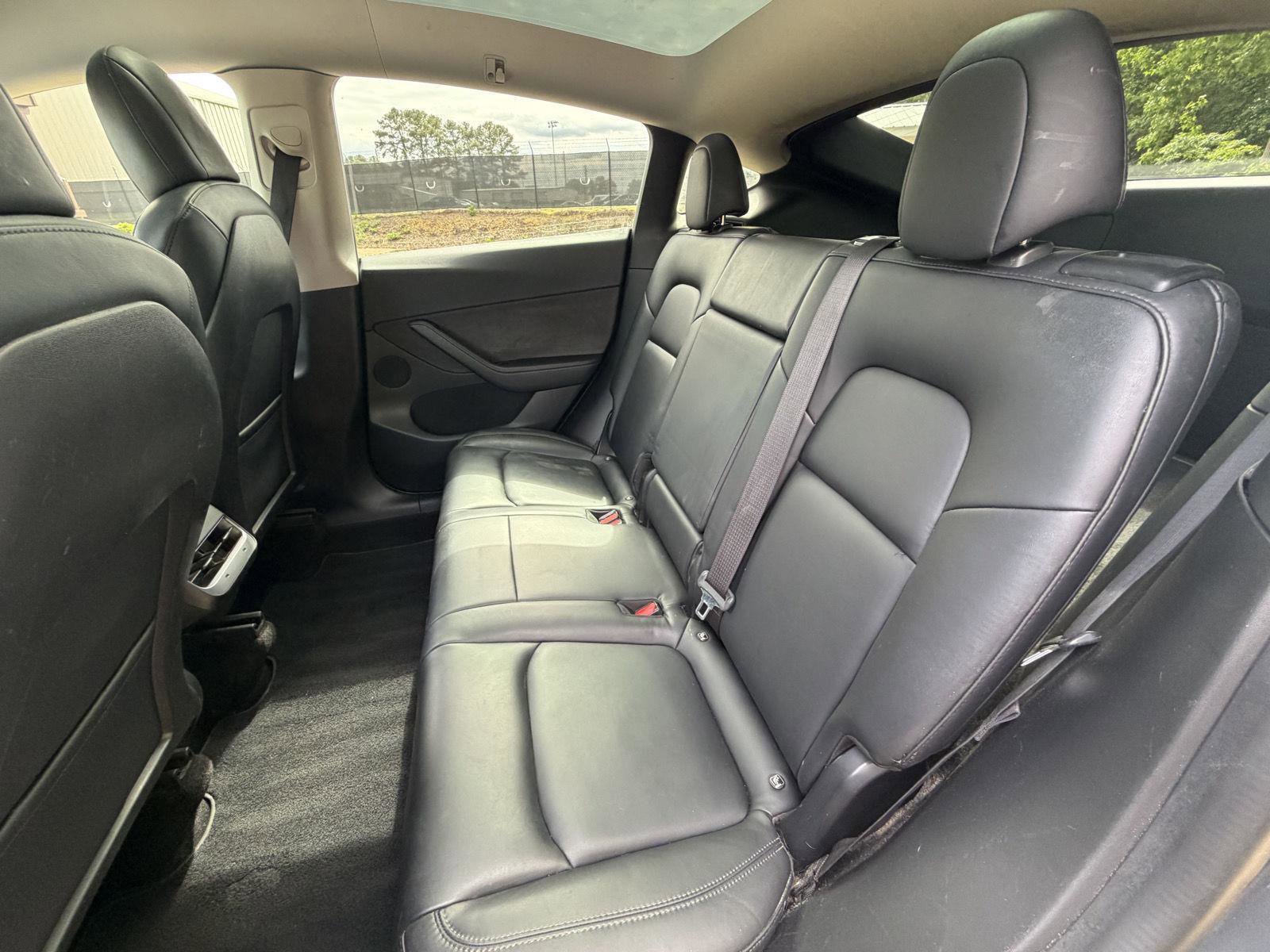 Used 2021 Tesla Model Y 2WD image 11