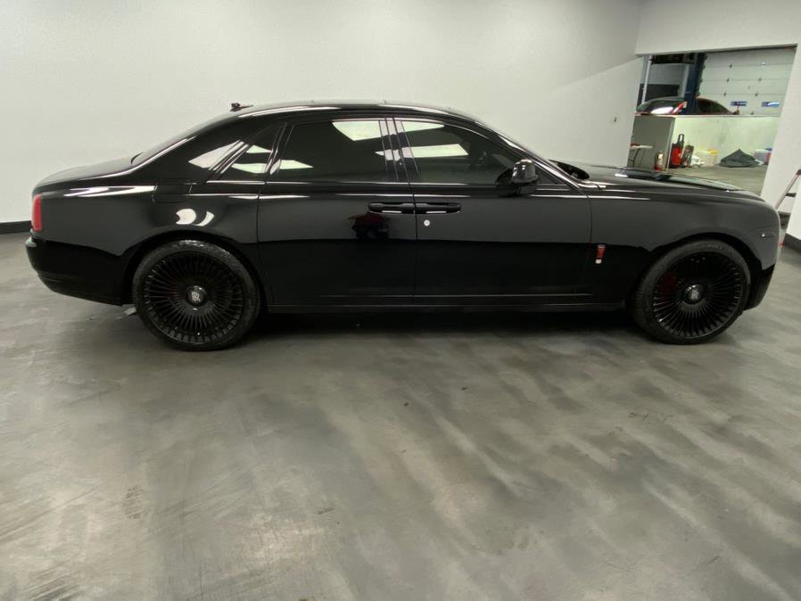 Used 2016 Rolls-Royce Ghost image 4