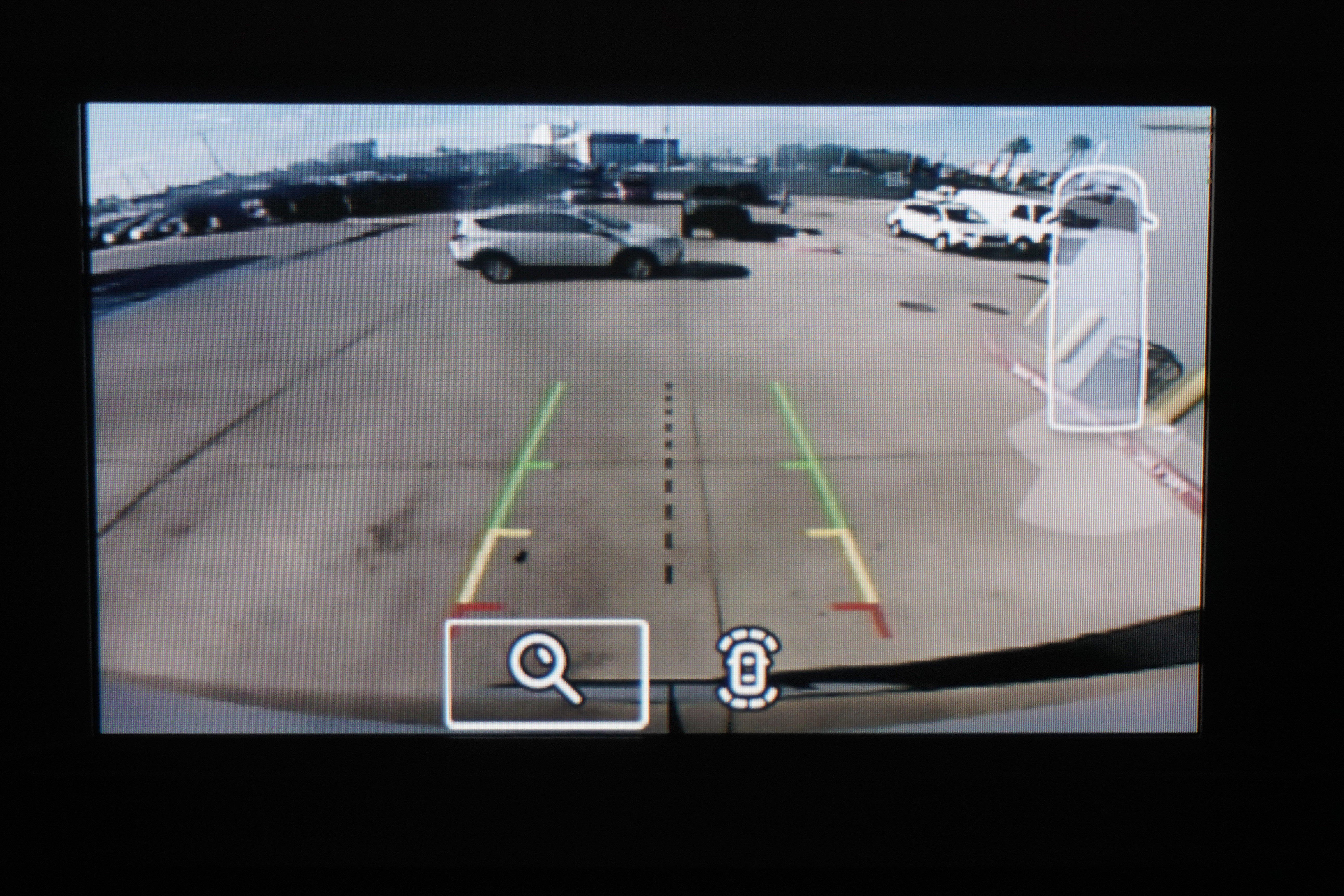 Used 2020 Ford Transit 250 Medium Roof w/ Load Area Protection Package image 14