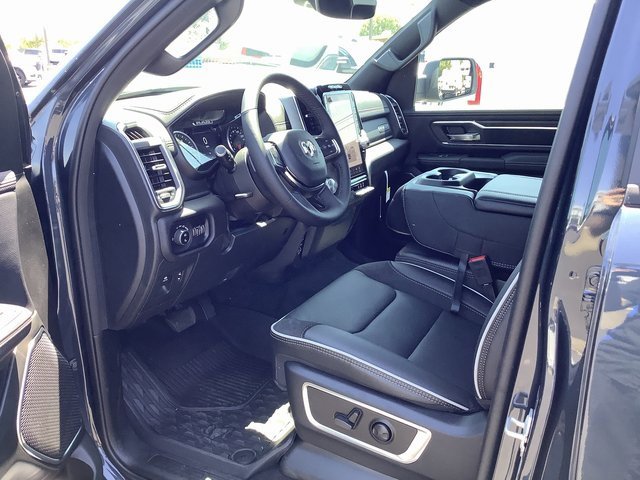 New 2025 RAM 1500 Laramie image 7