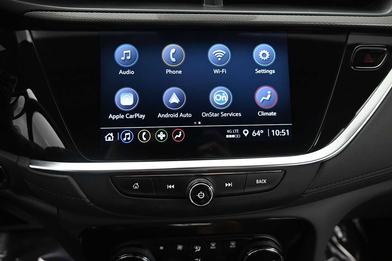 Used 2022 Buick Encore GX Select AWD/4WD image 18