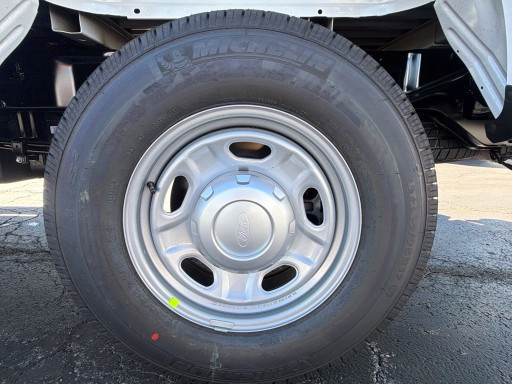 New 2027 Ford F250 XL w/ Snow Plow Prep Package AWD/4WD image 39