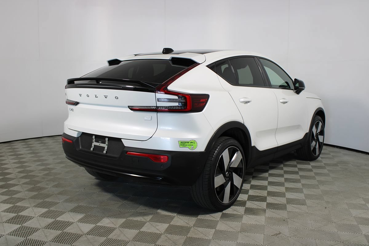 Used 2023 Volvo C40 P8 Recharge Ultimate AWD/4WD image 6