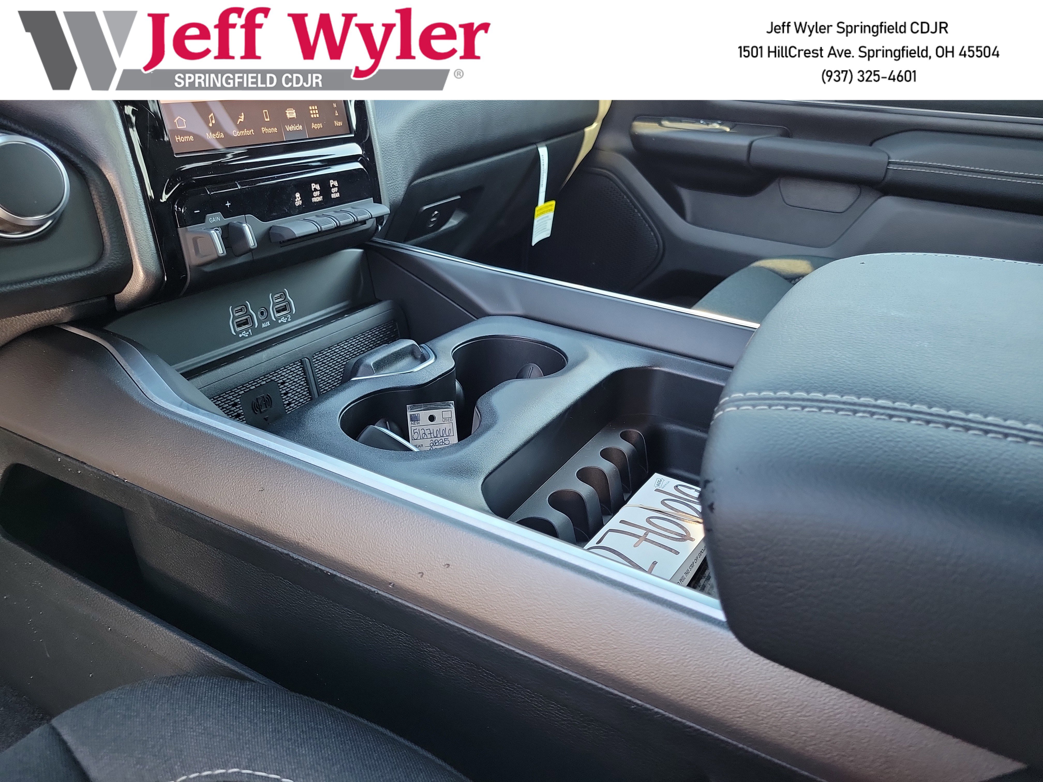 New 2025 RAM 1500 Big Horn image 13