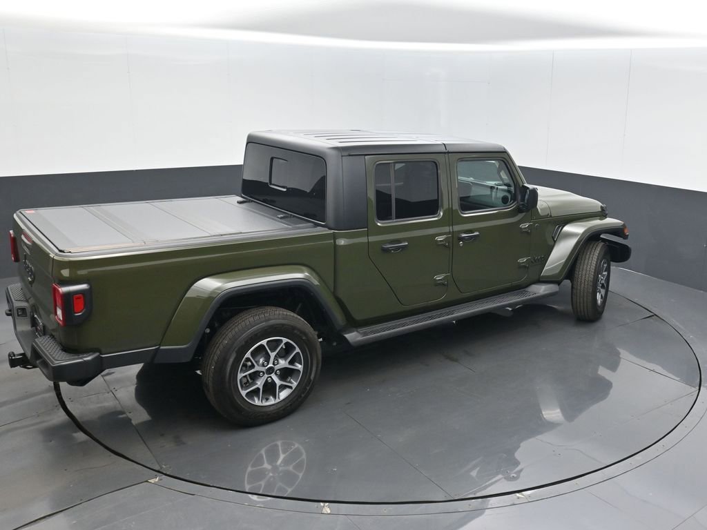 Certified 2024 Jeep Gladiator Sport image 42