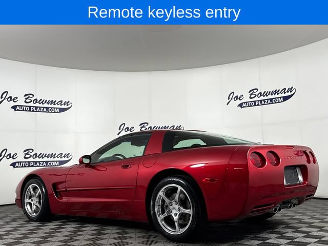 Used 2001 Chevrolet Corvette Coupe w/ Preferred Equipment Group2 RWD image 8