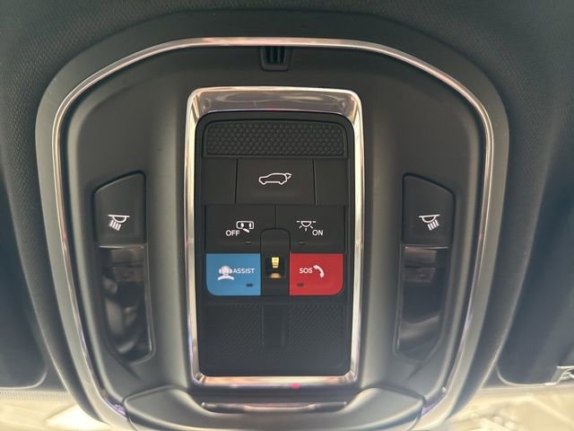 Used 2023 Jeep Grand Cherokee L Laredo image 52