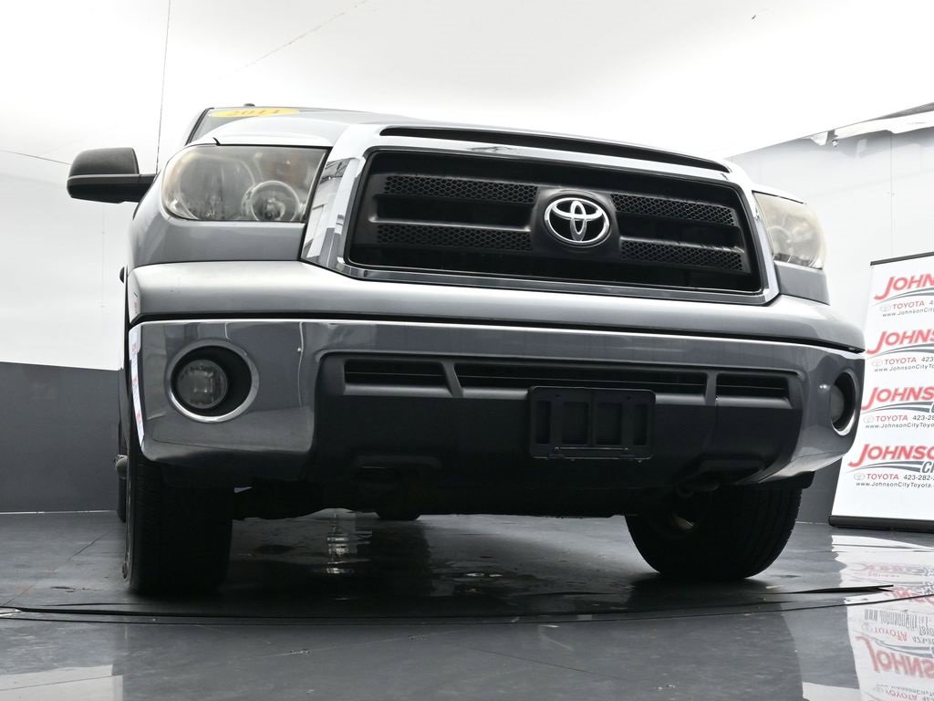 Used 2011 Toyota Tundra 4x4 Double Cab image 32