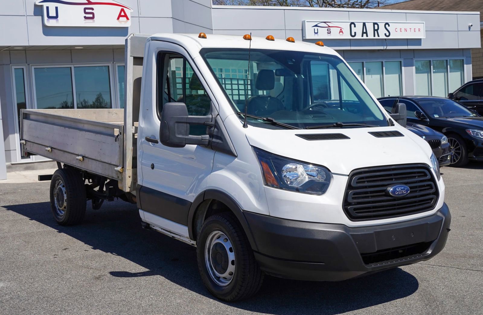 Used 2019 Ford Transit 250 138 RWD image 10