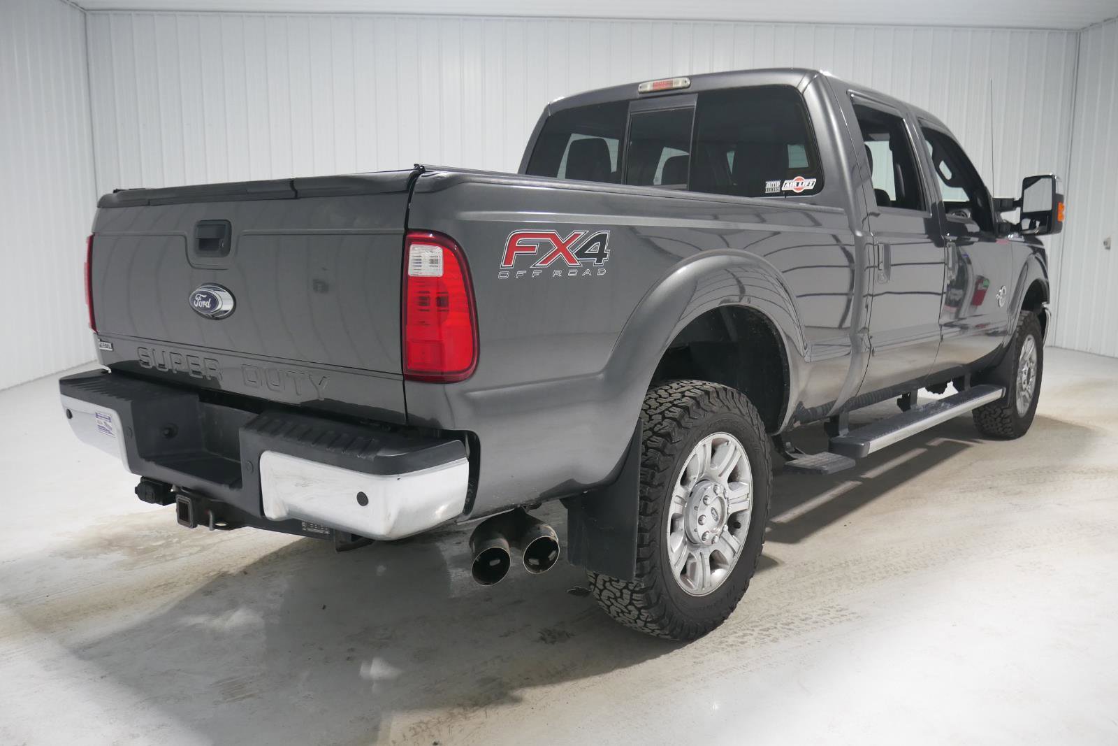 Used 2016 Ford F350 Lariat w/ Lariat Ultimate Package image 5