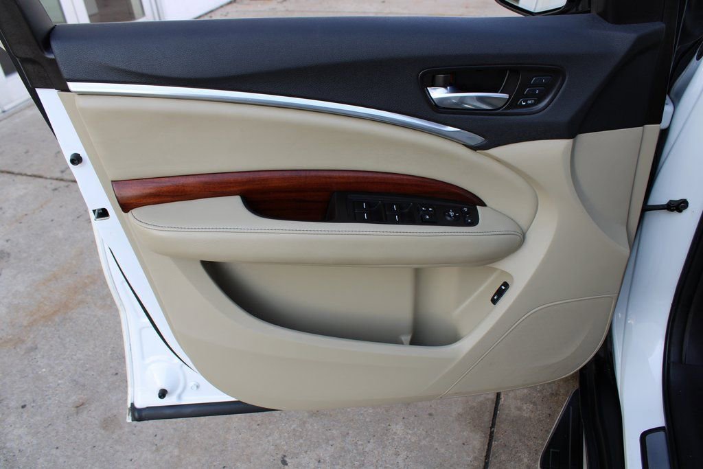 Used 2018 Acura MDX FWD w/ Advance Package image 9