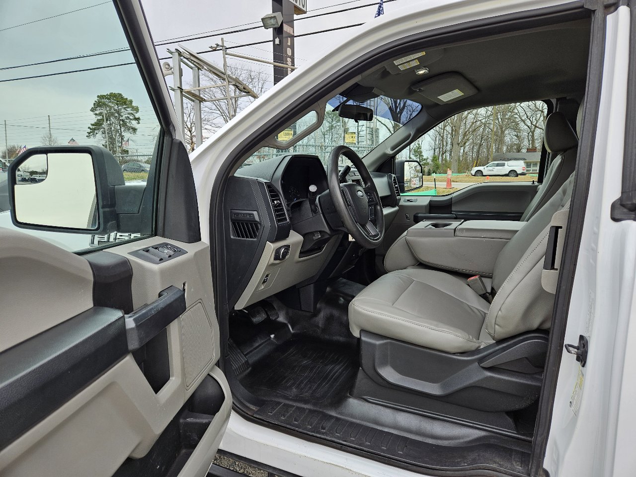 Used 2019 Ford F150 XL w/ Equipment Group 101A Mid image 12