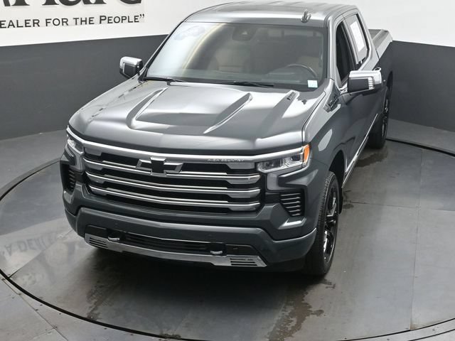 Certified 2026 Chevrolet Silverado 1500 High Country AWD/4WD image 52