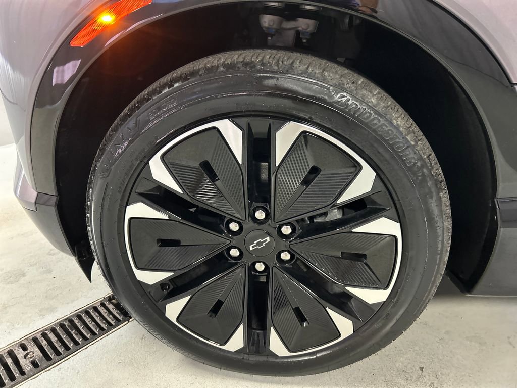 Used 2024 Chevrolet Blazer EV RS image 9