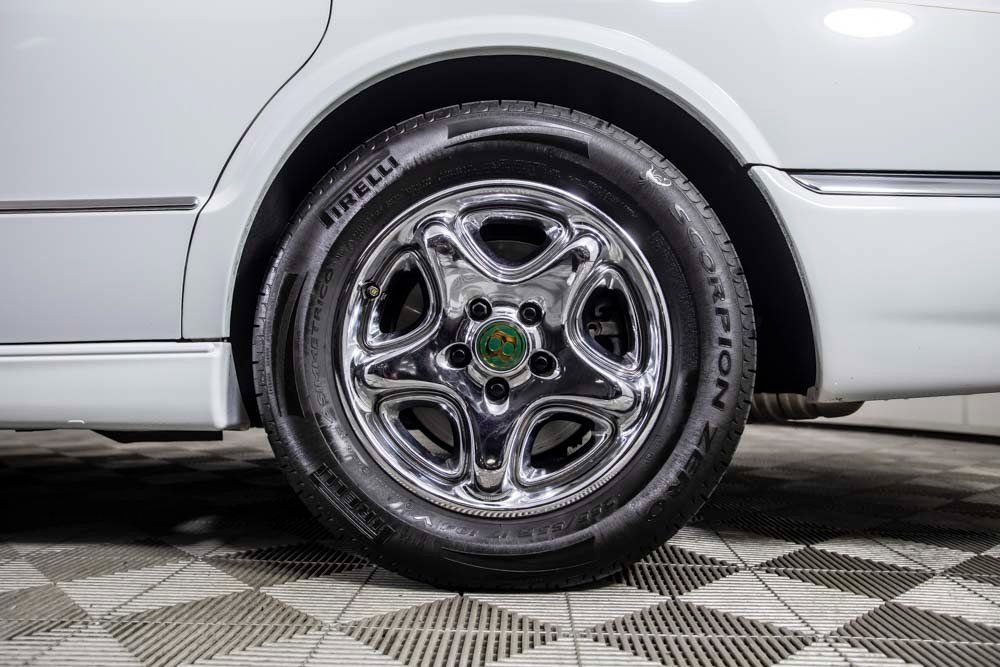Used 1999 Bentley Arnage Green Label image 34