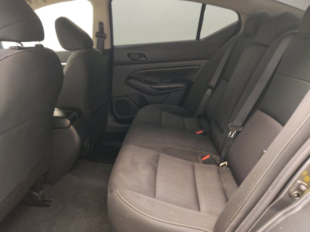 Used 2023 Nissan Altima 2.5 SV image 18