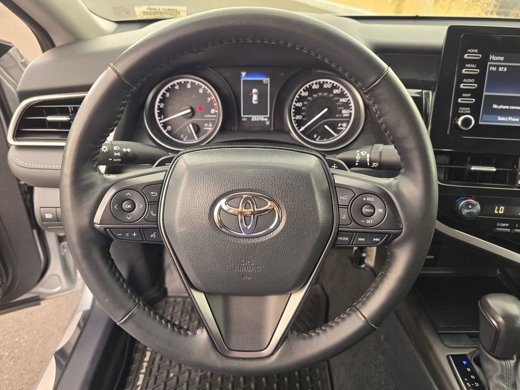 Used 2024 Toyota Camry SE FWD image 20