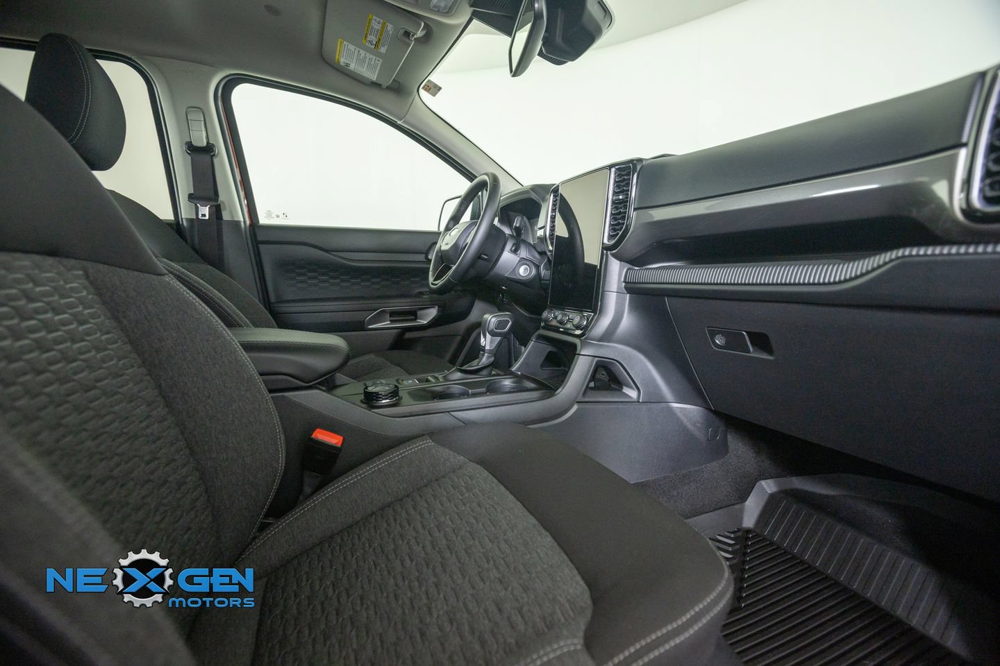 Used 2024 Ford Ranger XLT w/ Equipment Group 301A High AWD/4WD image 40