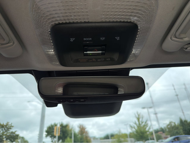 New 2026 Toyota Prius Plug-In Hybrid image 32