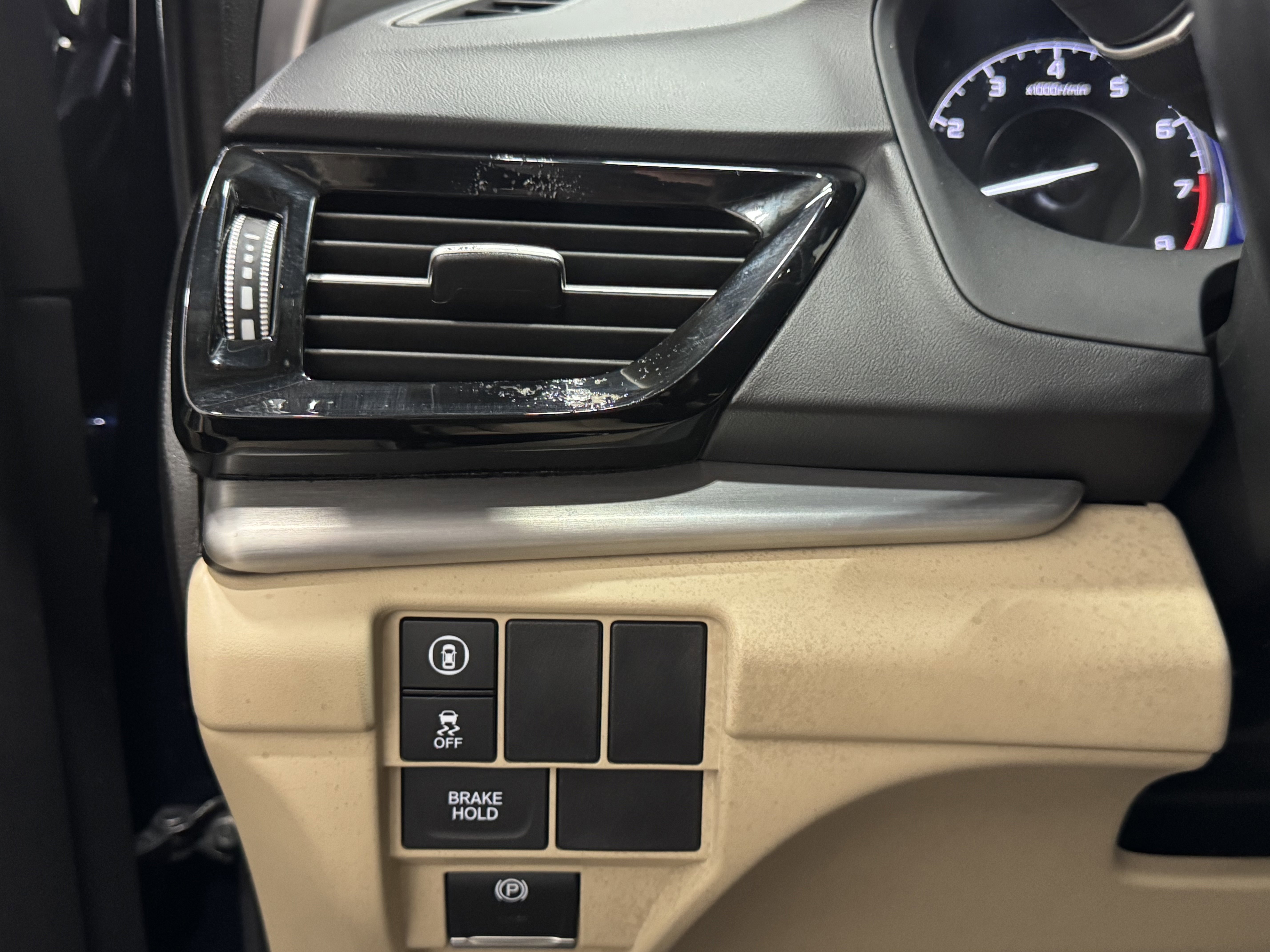 Used 2023 Acura RDX AWD image 18