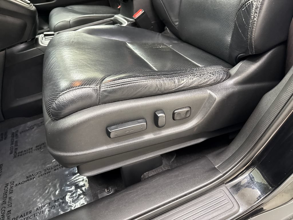 Used 2015 Honda CR-V EX-L image 12