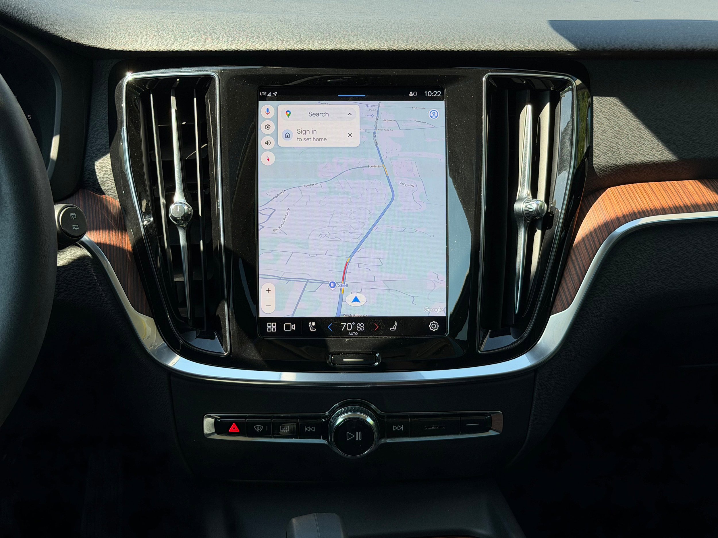 Certified 2025 Volvo V60 B5 Cross Country Plus AWD/4WD image 12