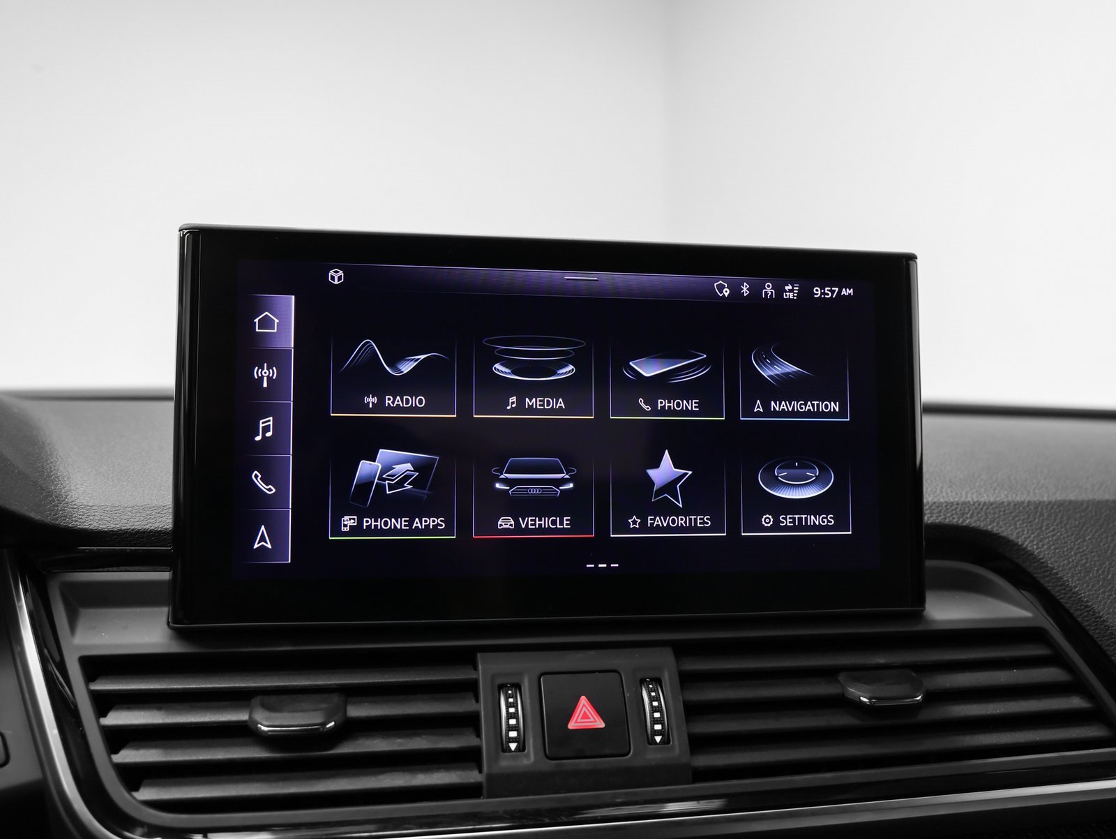 Used 2021 Audi SQ5 Prestige image 41