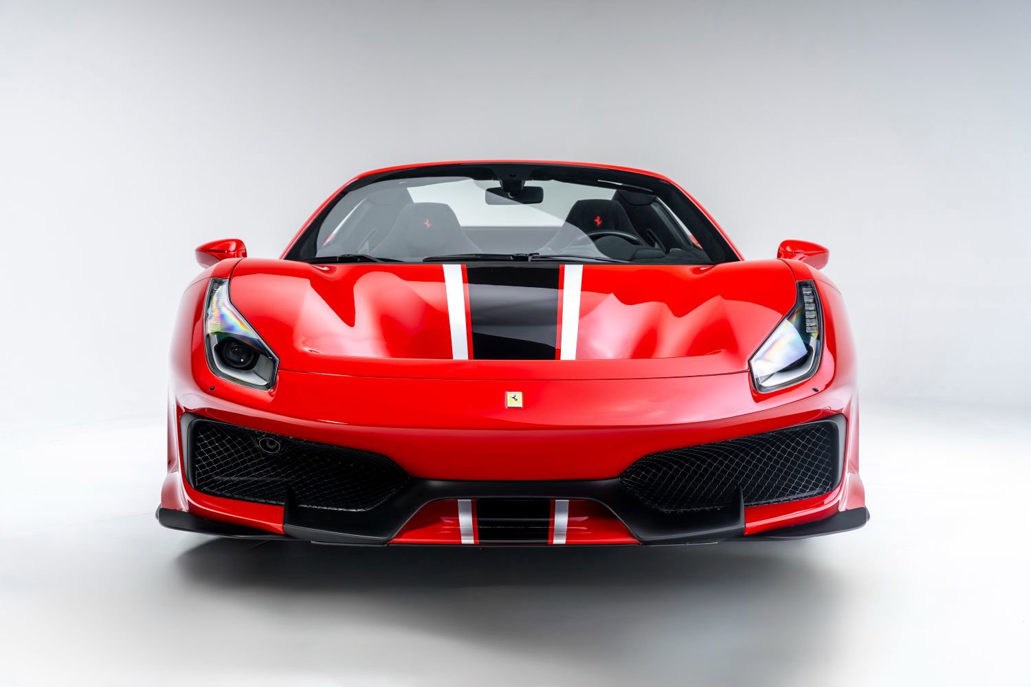 Used 2020 Ferrari 488 Pista Spider image 18