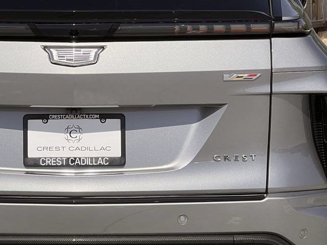 New 2026 Cadillac Lyriq V w/ Exterior Carbon Fiber Package AWD/4WD image 6