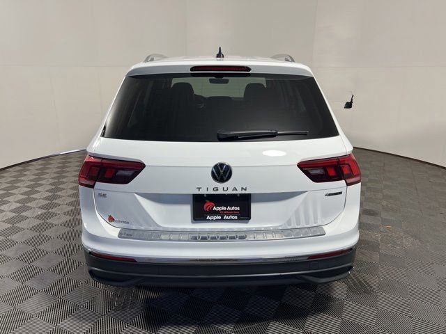 Used 2022 Volkswagen Tiguan SE AWD/4WD image 7