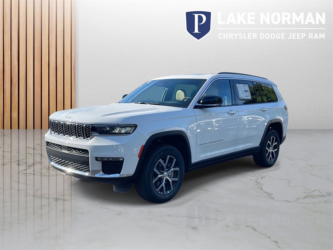 New 2025 Jeep Grand Cherokee L Limited w/ Black Appearance Package image 4
