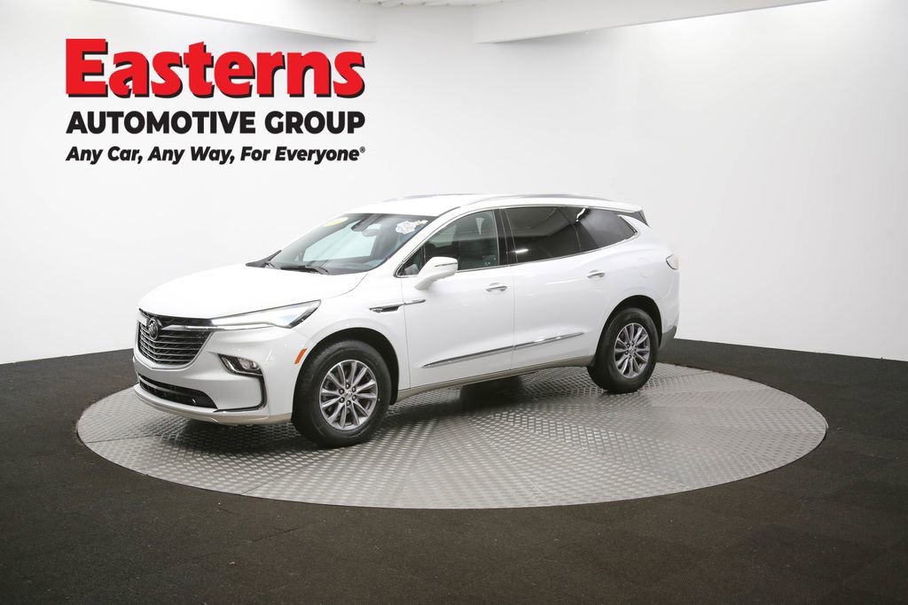 Used 2024 Buick Enclave Premium image 60