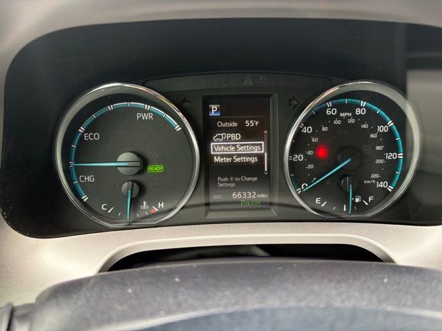 Used 2018 Toyota RAV4 Limited w/ Advanced Technology Package AWD/4WD image 17