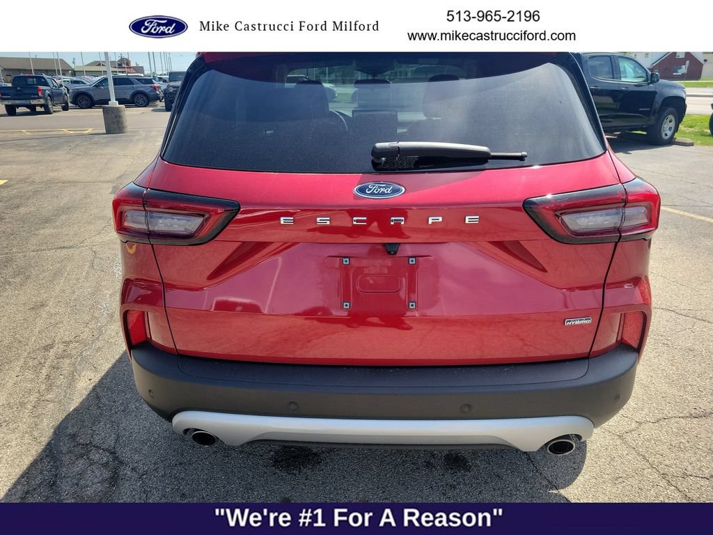 Certified 2024 Ford Escape SE FWD image 4