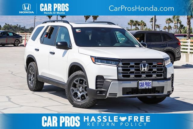New 2026 Honda Pilot TrailSport image 1