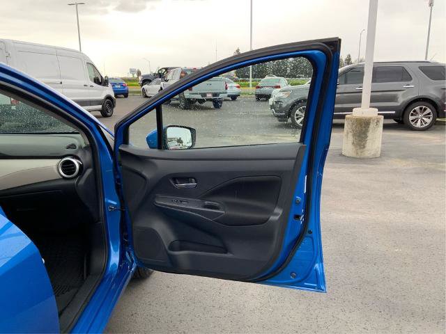 Used 2022 Nissan Versa SV image 22