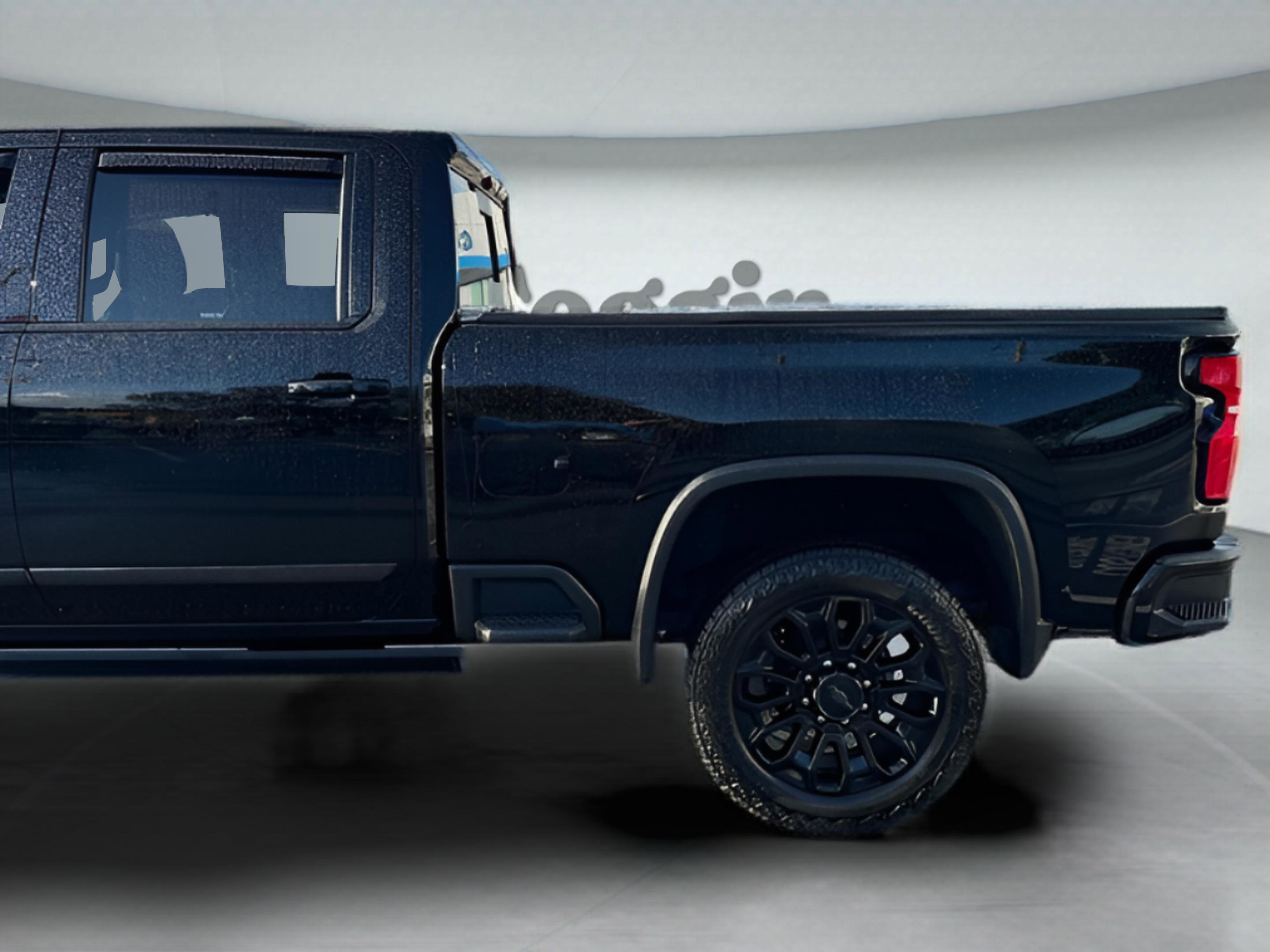 Certified 2024 Chevrolet Silverado 2500 High Country w/ High Country Premium Package image 35