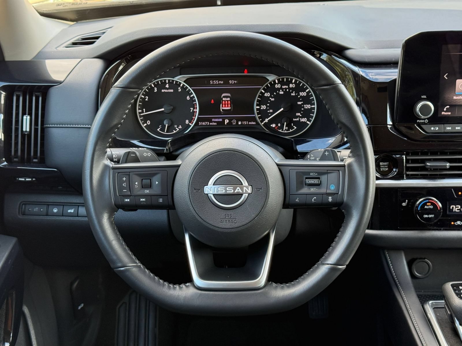 Used 2025 Nissan Pathfinder SV FWD image 29
