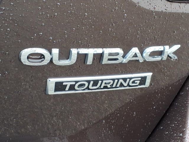 Used 2021 Subaru Outback Touring AWD/4WD image 11