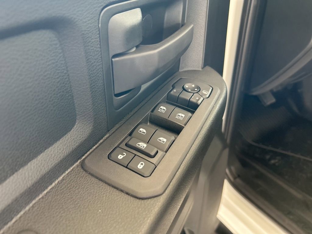 New 2026 RAM 4500 Tradesman AWD/4WD image 32
