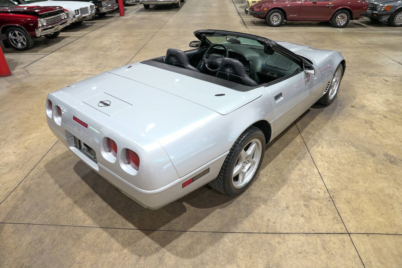 Used 1996 Chevrolet Corvette Convertible RWD image 17