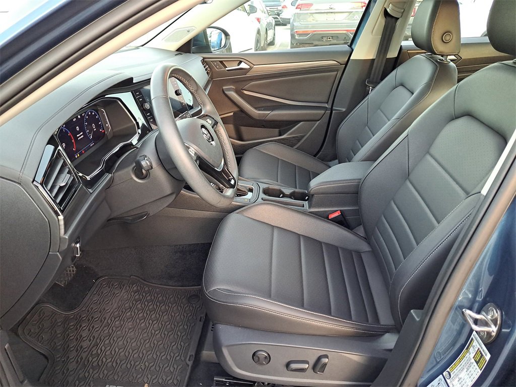 Used 2021 Volkswagen Jetta SEL image 15
