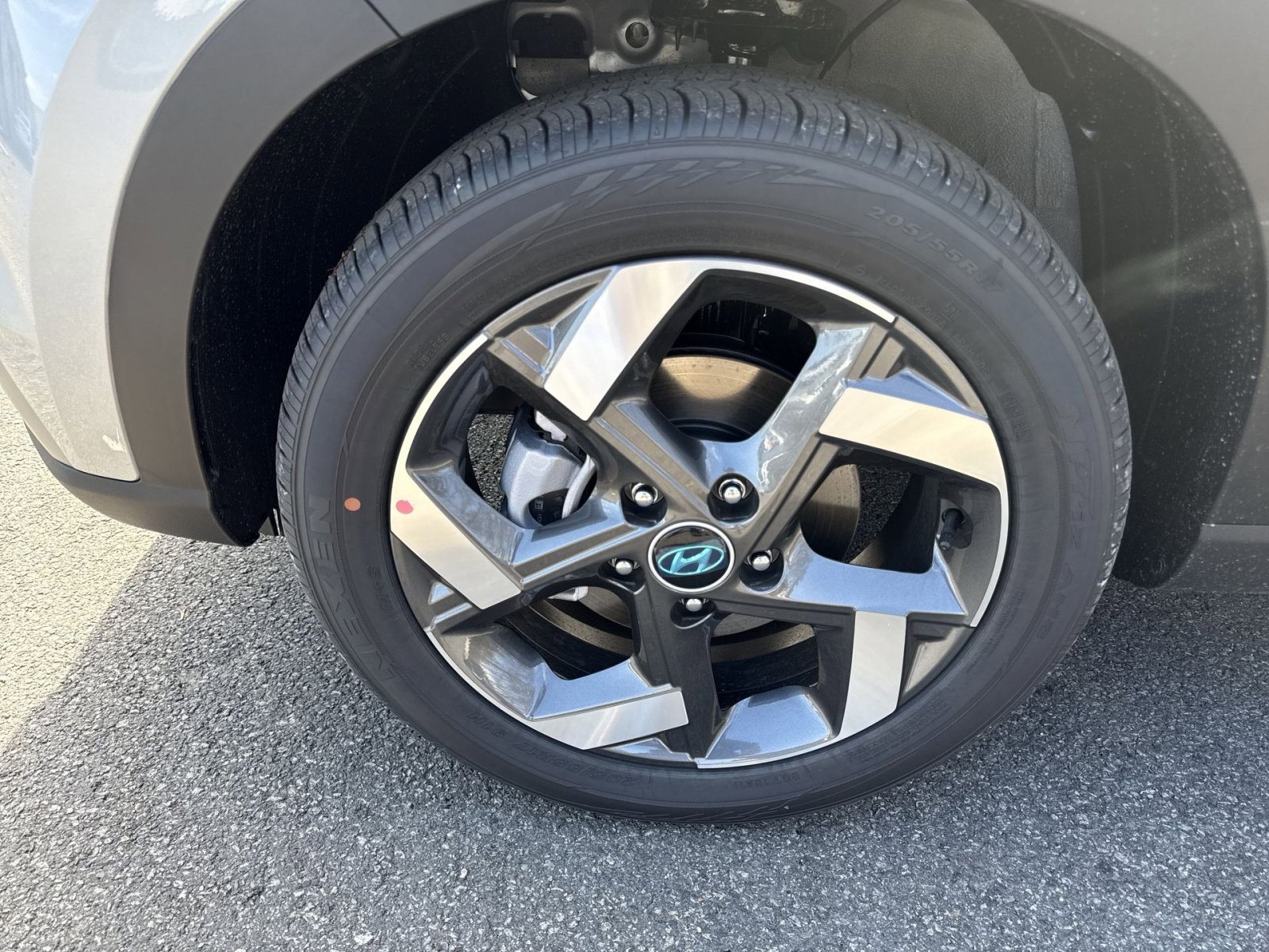 New 2026 Hyundai Venue SEL FWD image 12