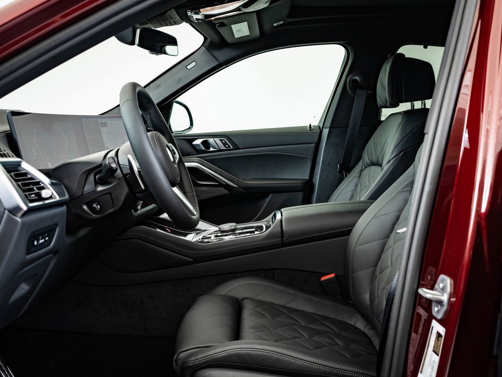 New 2026 BMW X6 xDrive40i w/ Climate Comfort Package image 25