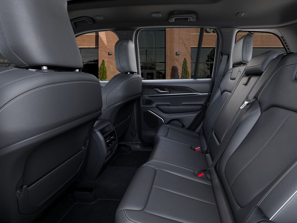 New 2026 Jeep Grand Cherokee Limited image 23