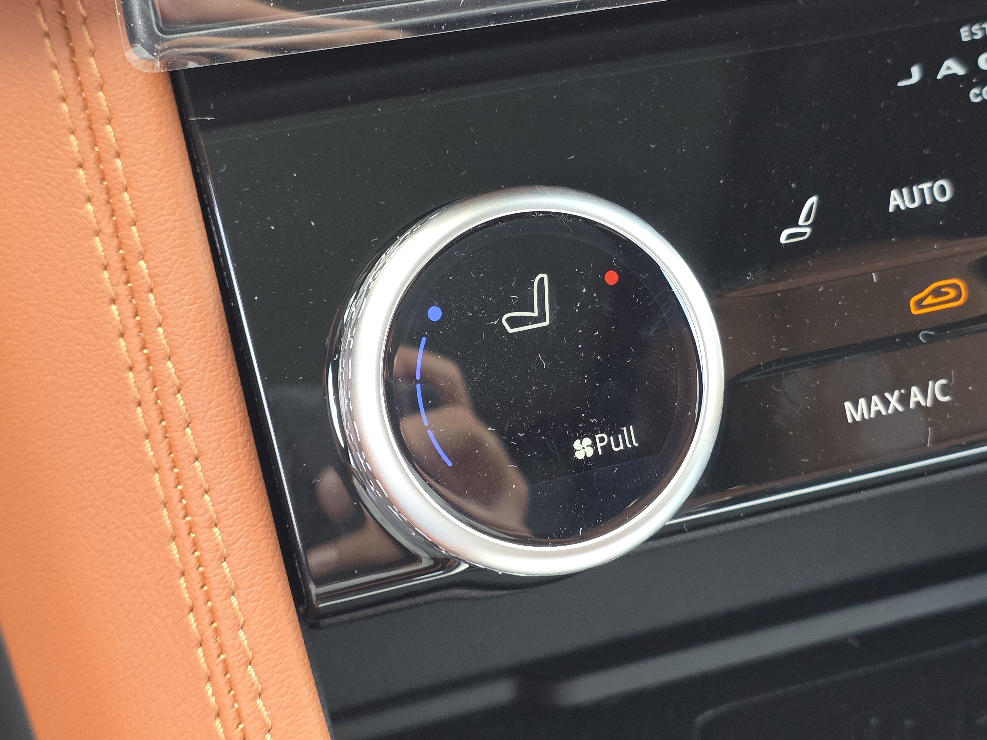 New 2026 Jaguar F-PACE R-Dynamic S image 28